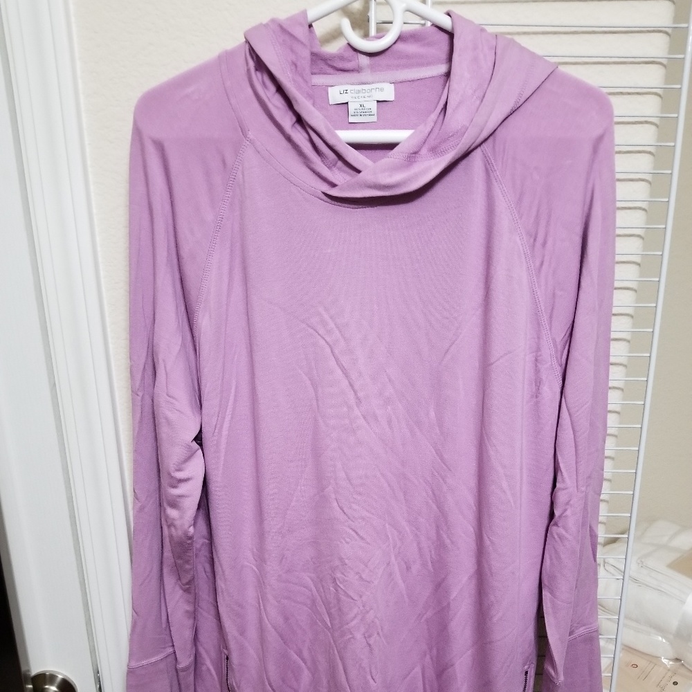Liz claiborne